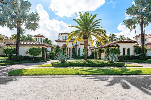 2 of 79 - 207 Grand Pointe Drive, Palm Beach Gardens, FL