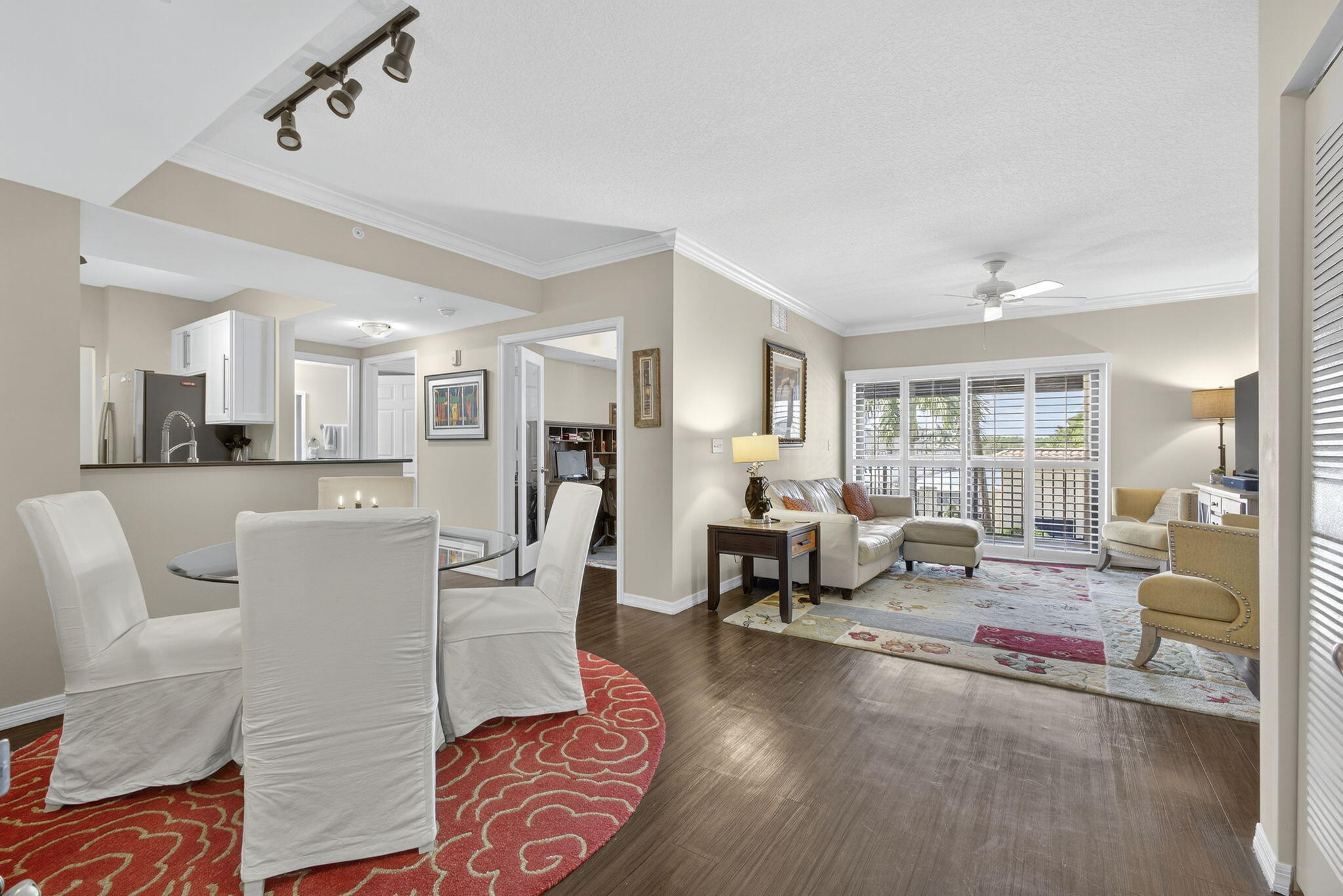RESIDENCES AT MIDTOWN CONDO Residential home - 4903 Midtown Lane #3321, Palm Beach Gardens