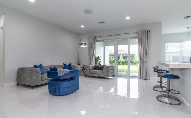 4 of 89 - 15145 Cameo Court, Westlake, FL