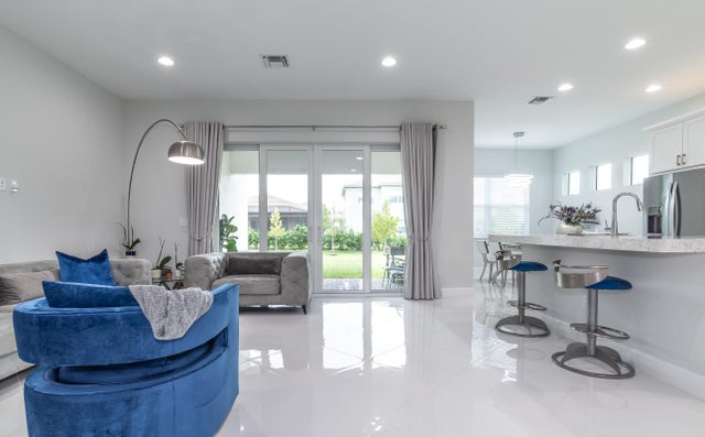 5 of 89 - 15145 Cameo Court, Westlake, FL