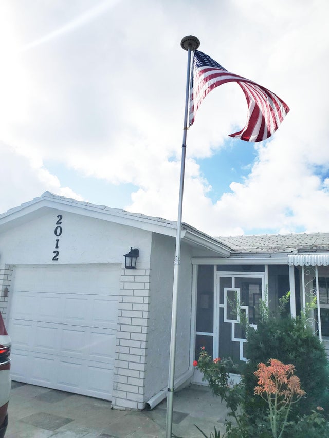 1 of 30 - 2012 Sw 17th Avenue, Boynton Beach, FL