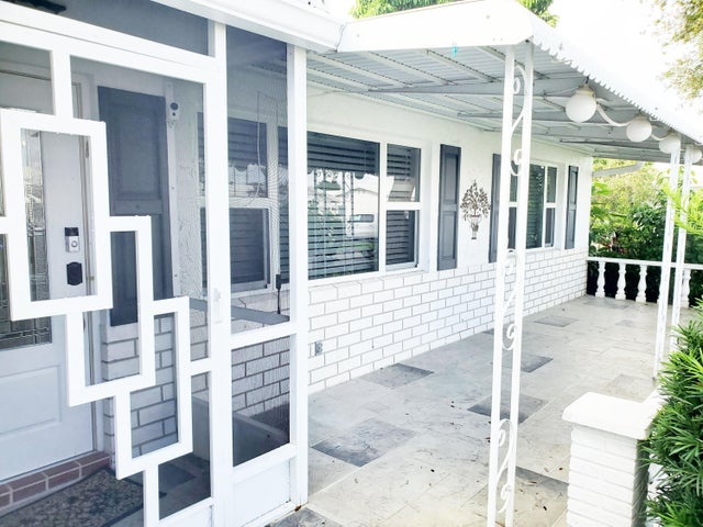 2 of 30 - 2012 Sw 17th Avenue, Boynton Beach, FL