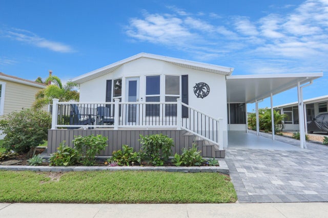 2 of 38 - 400 N A1a 117 #117, Jupiter, FL