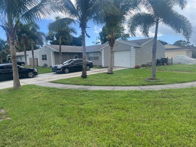 1 of 14 - 4150 Lilac Circle, Lake Worth, FL
