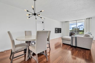 Photo of Listing #RX-11130995