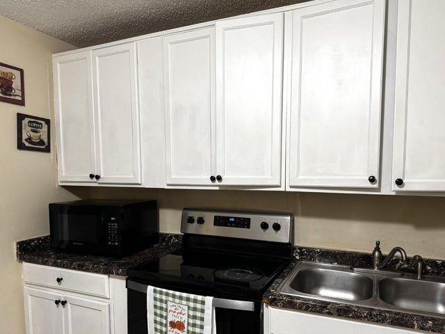 4 of 18 - 5300 Cannon Way, West Palm Beach, FL