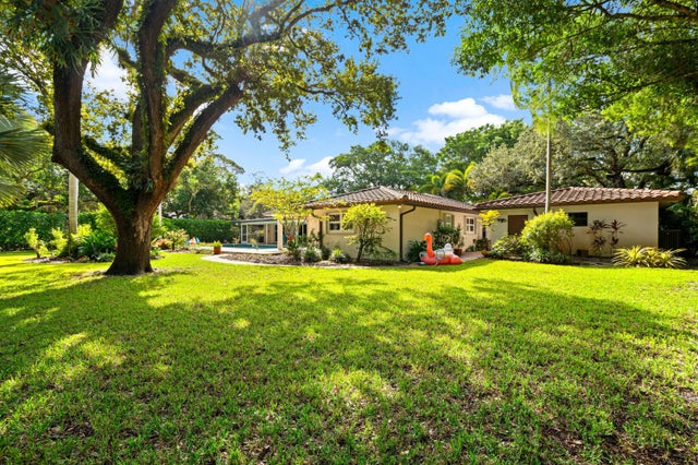 2 of 29 - 801 Alamanda Street, Boca Raton, FL