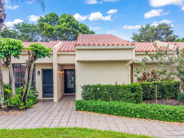 1 of 35 - 7495 La Paz Boulevard #105, Boca Raton, FL