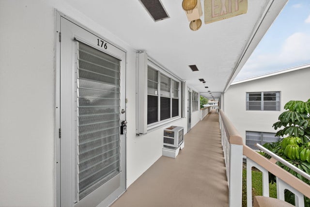 1 of 30 - 176 Windsor H, West Palm Beach, FL