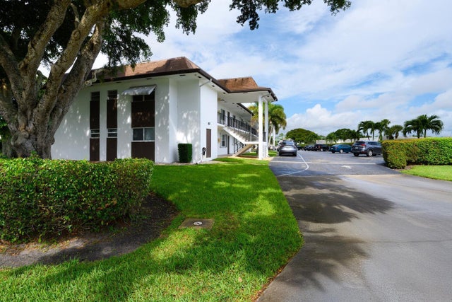3 of 24 - 3075 Gardens East Drive #14, Palm Beach Gardens, FL