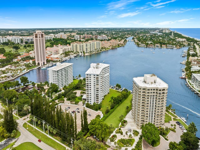 2 of 37 - 901 E Camino Real Drive #4d, Boca Raton, FL