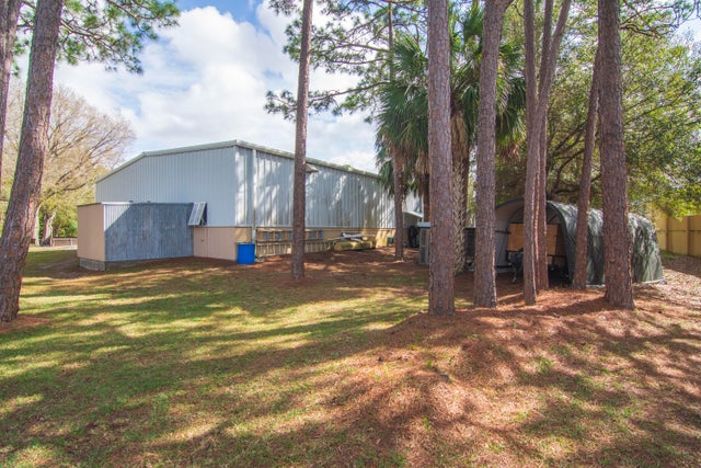 4 of 47 - 505 Wright Circle, Vero Beach, FL