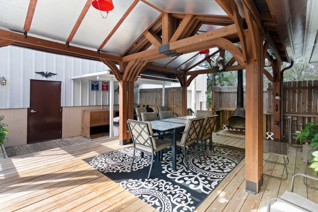 5 of 47 - 505 Wright Circle, Vero Beach, FL