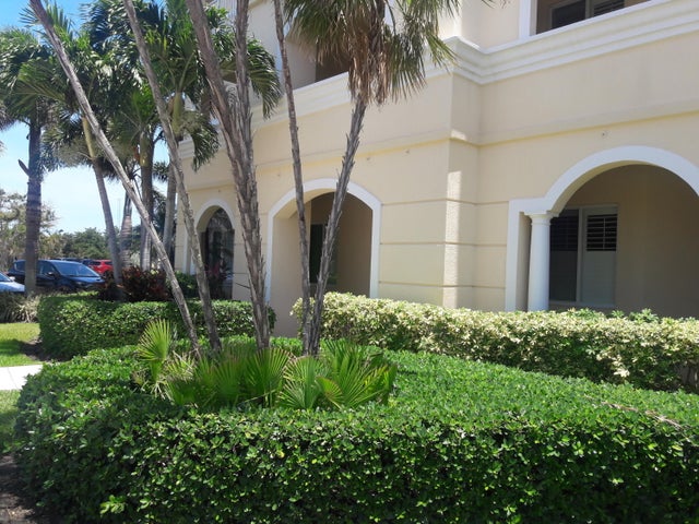 2 of 30 - 37 Harbour Isle Drive E #101, Fort Pierce, FL