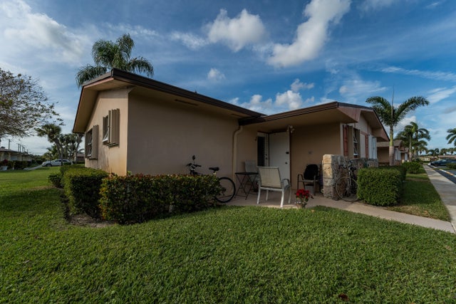 1 of 26 - 2955 W Crosley Drive #j, West Palm Beach, FL