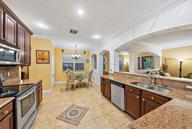 5 of 36 - 565 Sw Halden Avenue, Port Saint Lucie, FL