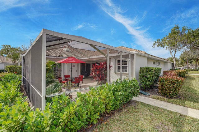1 of 14 - 10102 Chapman Oak Court, Palm Beach Gardens, FL