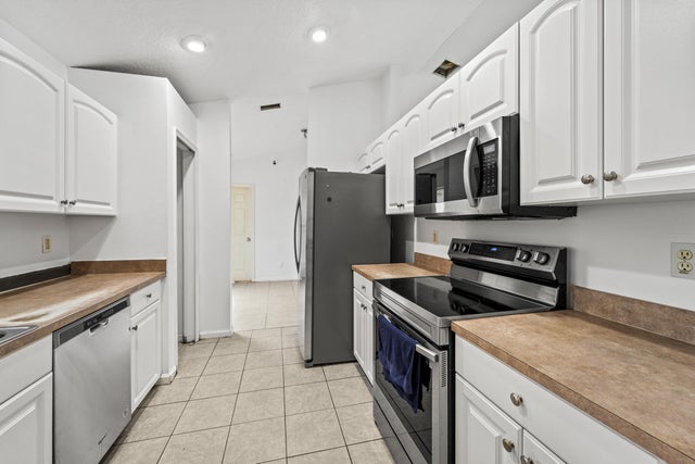 4 of 33 - 15822 72nd Court N, The Acreage, FL