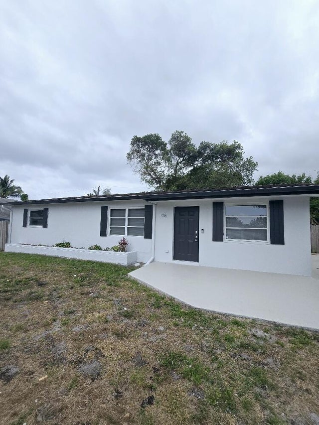 4 of 21 - 416 Sw 7th Court, Boynton Beach, FL