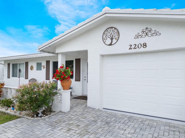 3 of 36 - 2208 Sw 19th Avenue, Boynton Beach, FL
