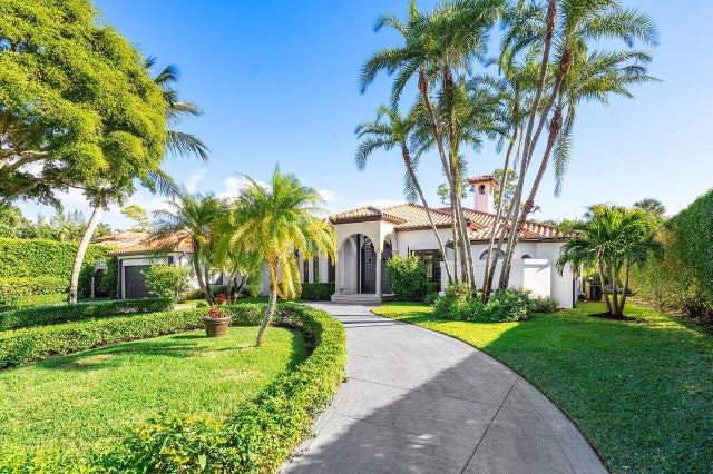 1 of 54 - 598 N Country Club Drive, Atlantis, FL
