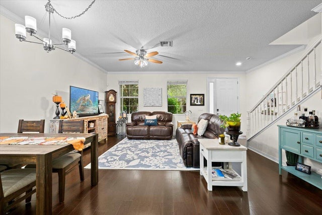 4 of 38 - 1108 S Community Drive, Jupiter, FL