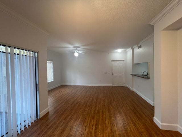 2 of 11 - 2811 Grande Parkway #105, Palm Beach Gardens, FL