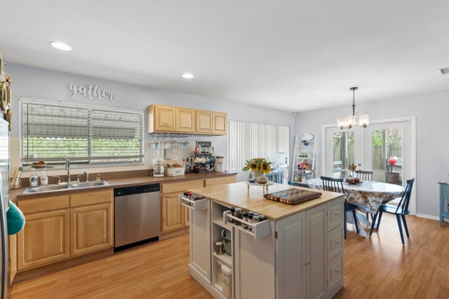 5 of 30 - 1457 Se Buckingham Terrace, Port Saint Lucie, FL