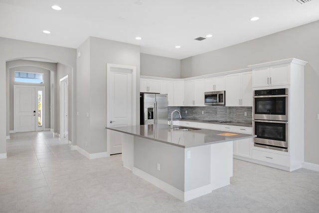 2 of 39 - 12446 Sw Sunrise Lake Terrace, Port Saint Lucie, FL