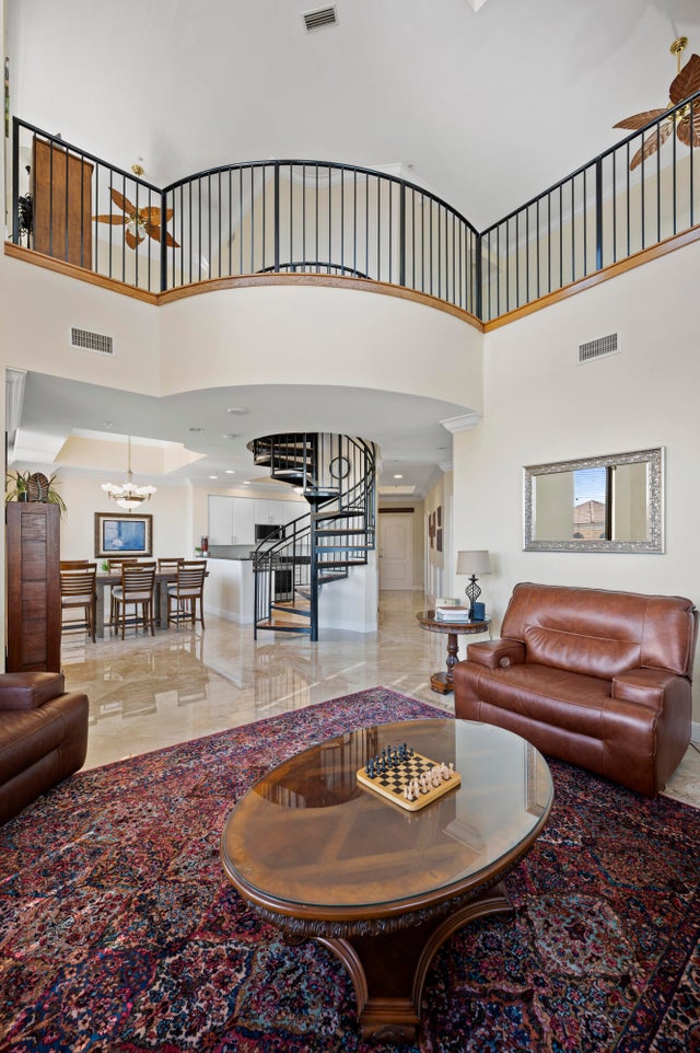4 of 34 - 801 S Olive Avenue #416, West Palm Beach, FL