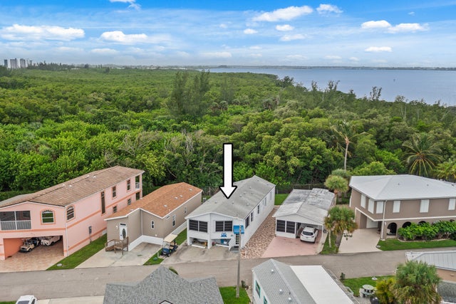 2 of 29 - 2013 Nettles Boulevard, Jensen Beach, FL