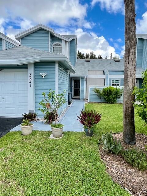 1 of 26 - 3841 Island Club Circle E, Lake Worth, FL