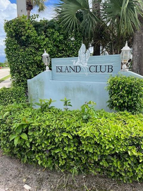 2 of 26 - 3841 Island Club Circle E, Lake Worth, FL