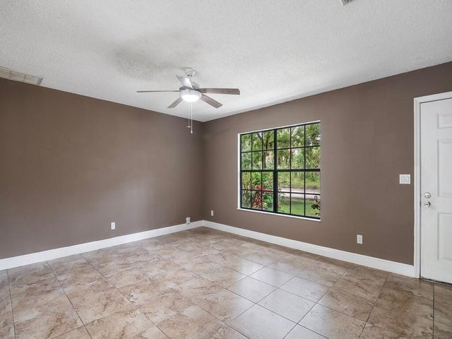 3 of 42 - 6125 7th Lane, Vero Beach, FL