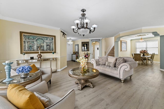 5 of 42 - 2503 Glendale Drive, Royal Palm Beach, FL