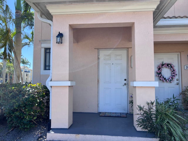 1 of 11 - 2808 Amalei Drive #101, Palm Beach Gardens, FL