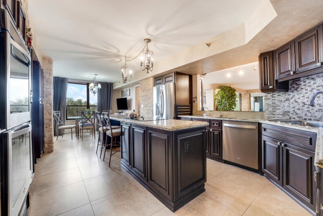 4 of 39 - 7567 Imperial Drive #402, Boca Raton, FL