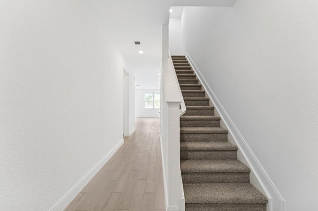 1 of 28 - 165 Se Birch Terrace #0842, Stuart, FL