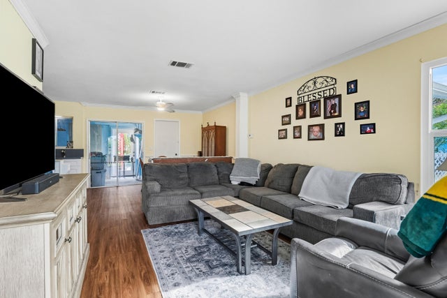 5 of 40 - 1842 Se Wexford Court, Port Saint Lucie, FL