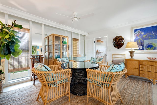 5 of 16 - 227 Australian Avenue #3e, Palm Beach, FL