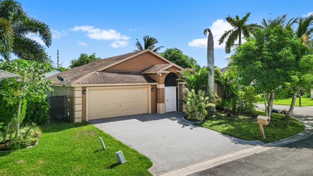 2 of 30 - 1516 Patrick Way, Greenacres, FL