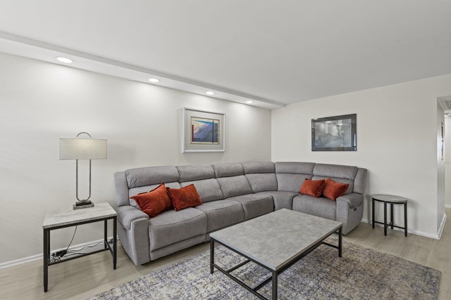 3 of 32 - 2069 Guildford D, Boca Raton, FL