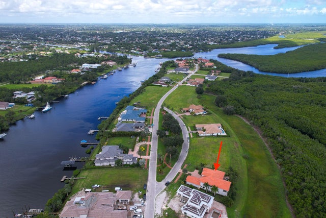 3 of 72 - 174 Se Strada Tione, Port Saint Lucie, FL