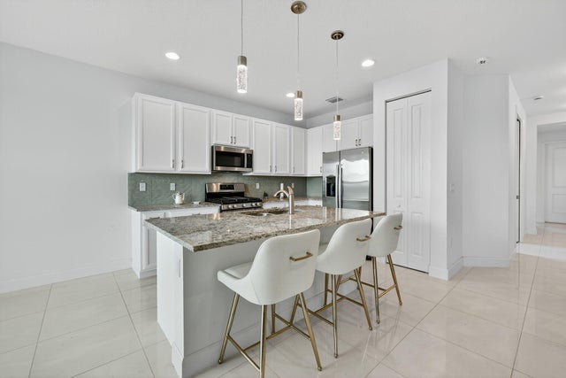 5 of 32 - 12688 Sw Blue Mangrove Parkway, Port Saint Lucie, FL