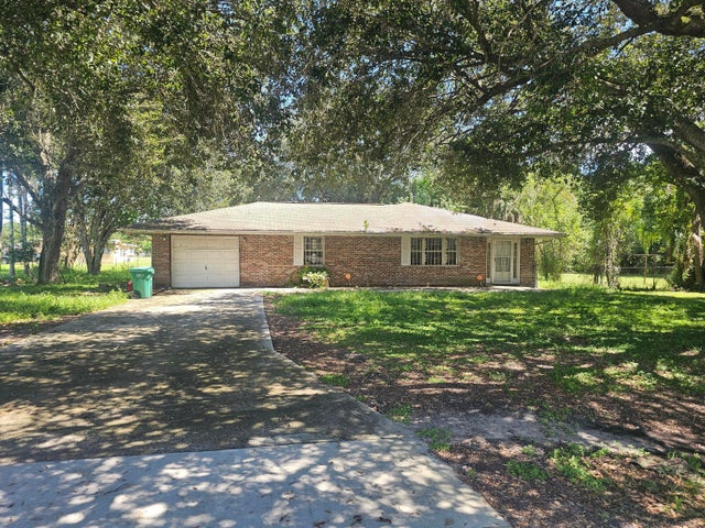 1 of 1 - 2312 N 42nd Street, Fort Pierce, FL