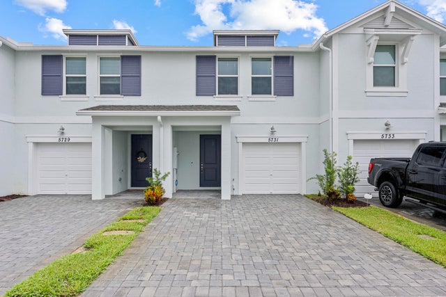 1 of 42 - 5731 Se Edgewater Circle, Stuart, FL