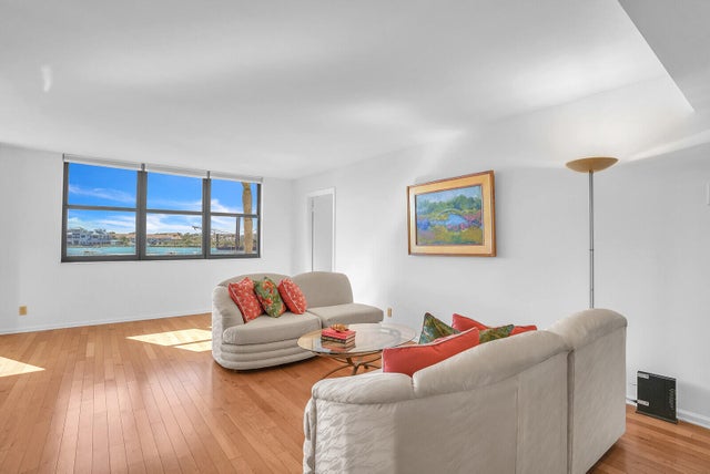 2 of 38 - 1648 Jupiter Cove Drive #209, Jupiter, FL