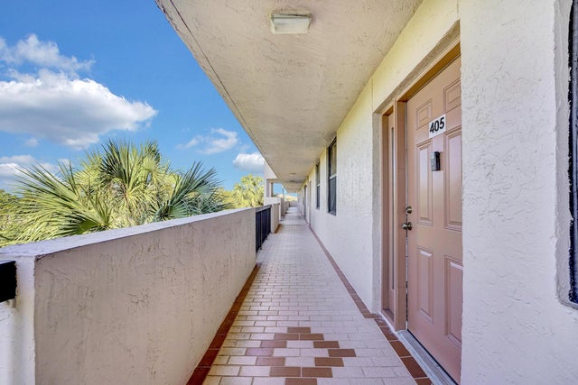 5 of 43 - 2766 Carambola Circle S #405, Coconut Creek, FL