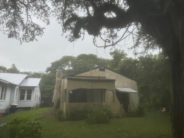 1 of 1 - 802 Delaware Avenue, Fort Pierce, FL