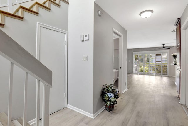 5 of 49 - 3213 Ne 16th Street #112, Pompano Beach, FL